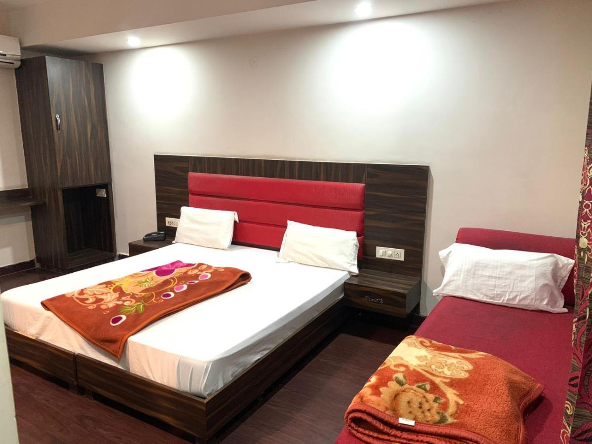 Hotel Sukhman Residency Amritsar Esterno foto