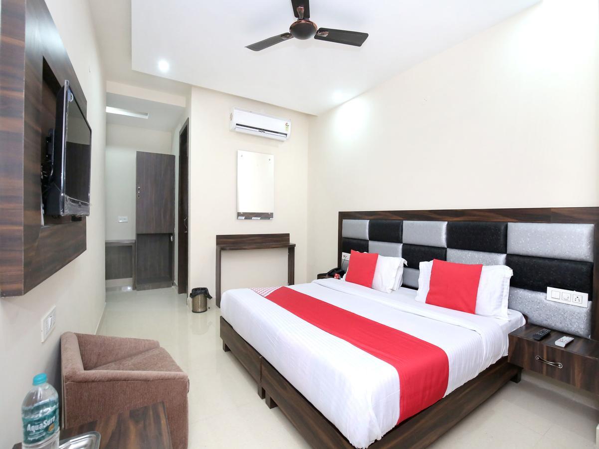 Hotel Sukhman Residency Amritsar Esterno foto