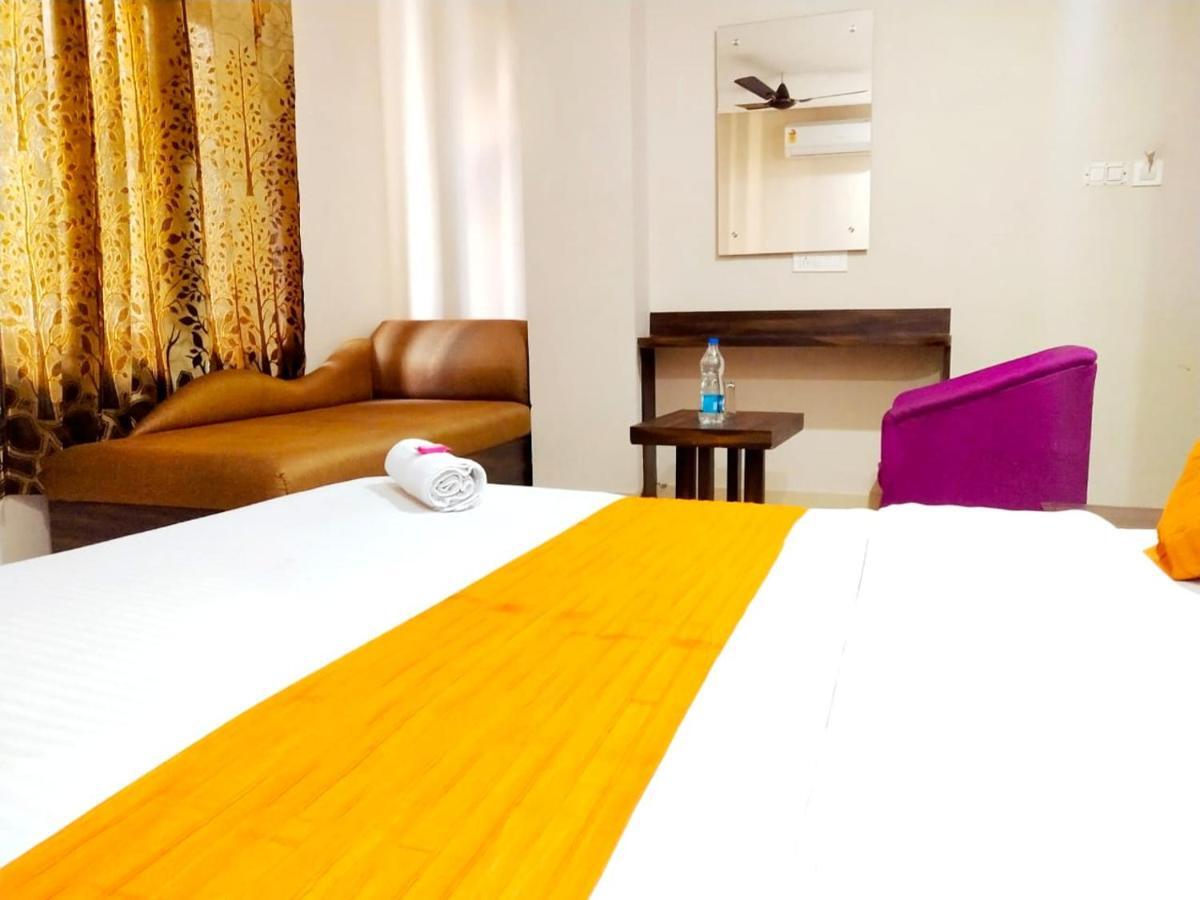 Hotel Sukhman Residency Amritsar Esterno foto